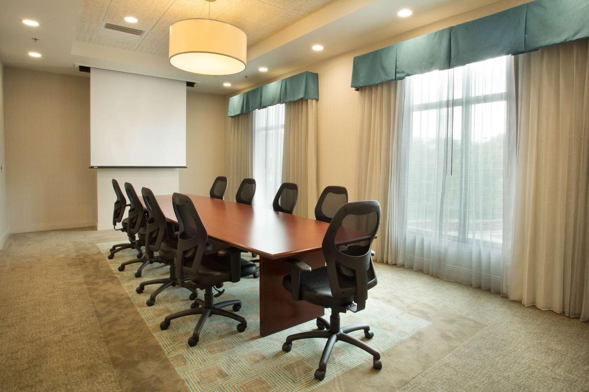 Drury Inn & Suites St. Louis Brentwood Bagian luar foto