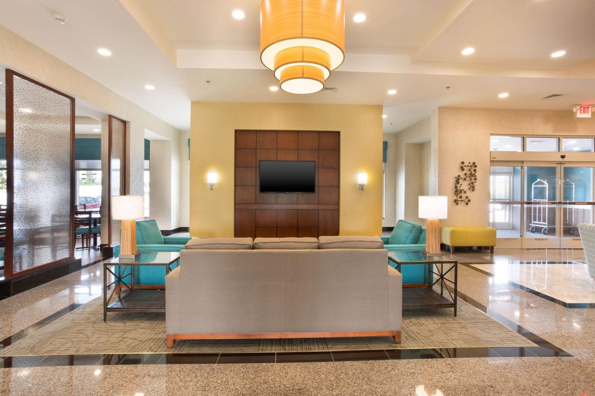 Drury Inn & Suites St. Louis Brentwood Bagian luar foto