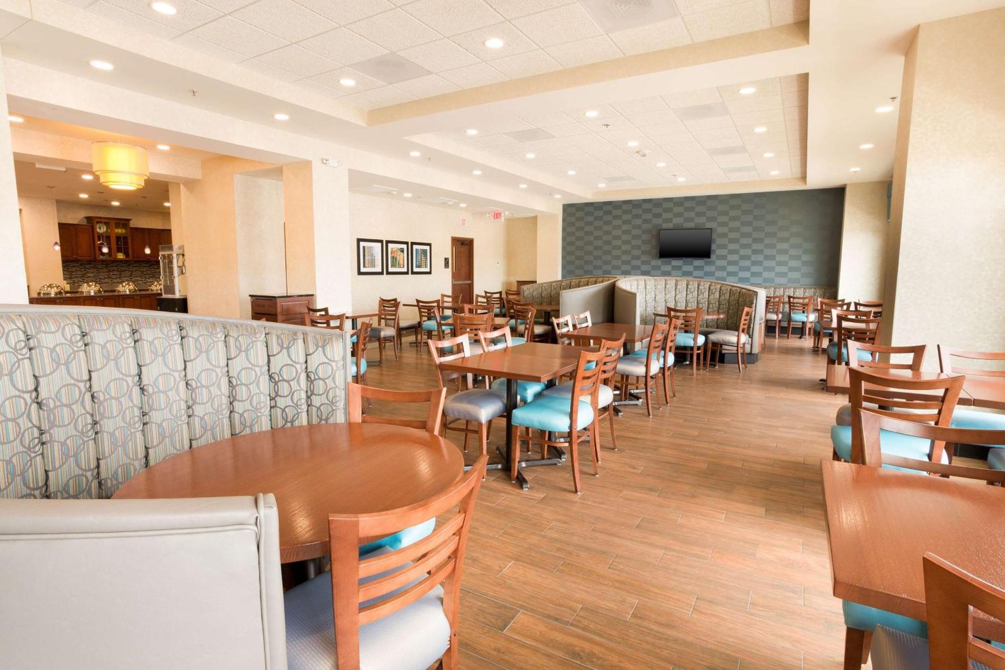 Drury Inn & Suites St. Louis Brentwood Bagian luar foto